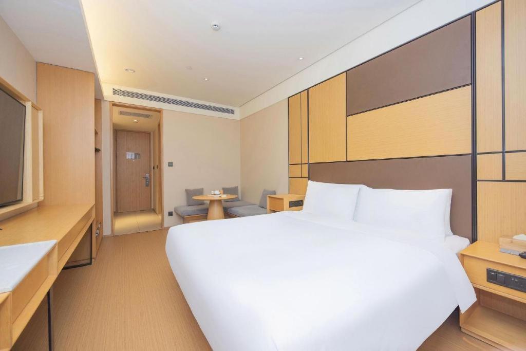 Ji Hotel Shanghai The Bund Tiantong Road Buitenkant foto