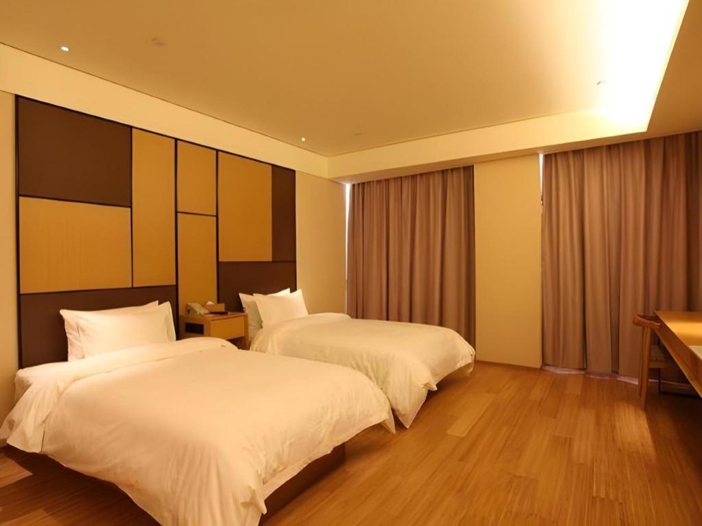 Ji Hotel Shanghai The Bund Tiantong Road Buitenkant foto