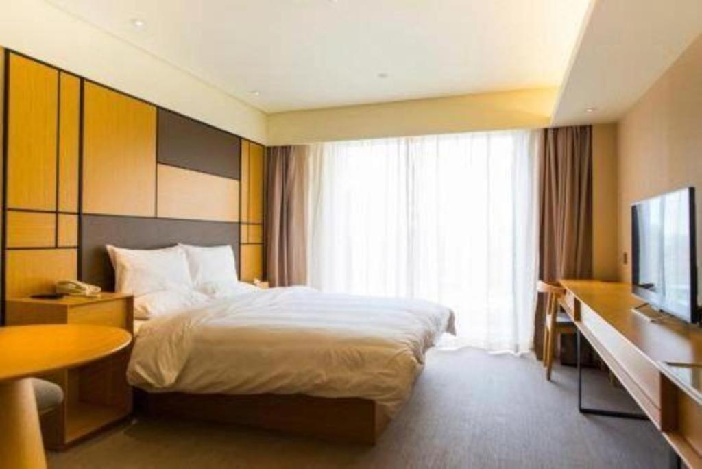 Ji Hotel Shanghai The Bund Tiantong Road Buitenkant foto