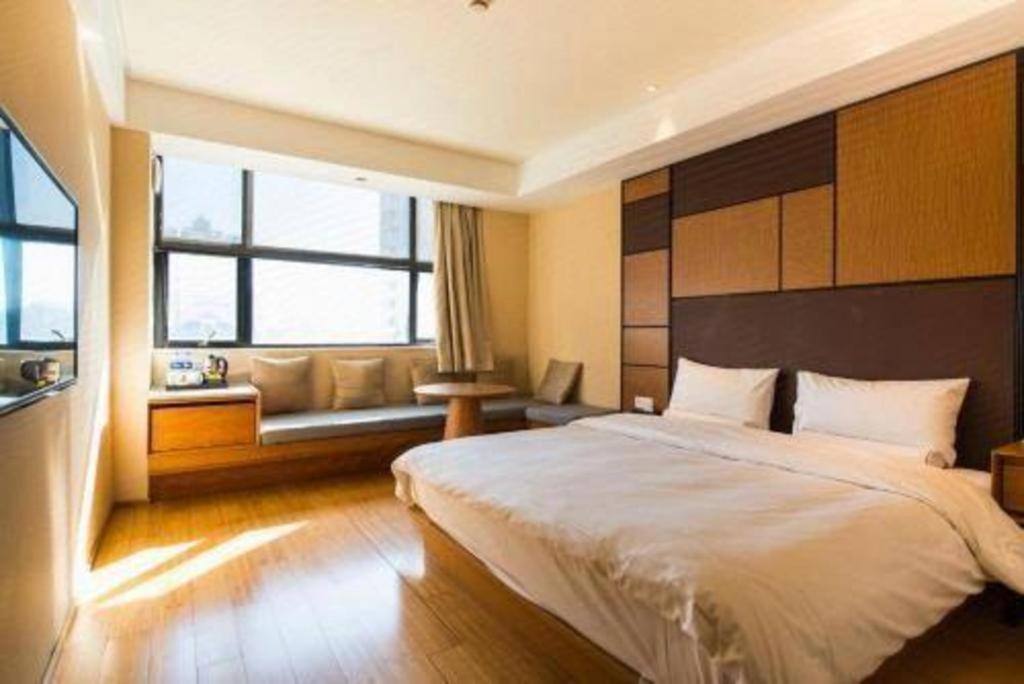 Ji Hotel Shanghai The Bund Tiantong Road Buitenkant foto